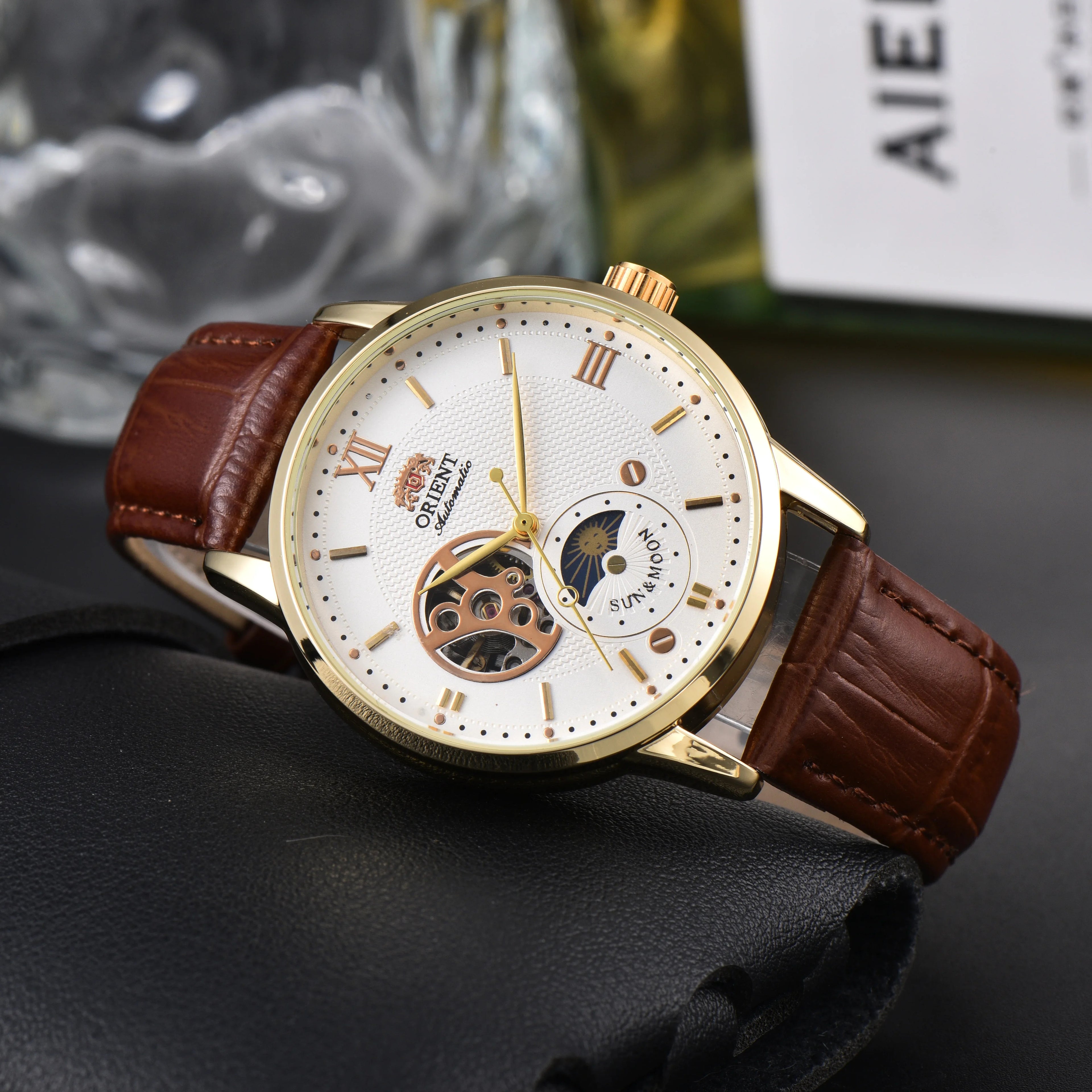 Fashion Men Watch Fashion Top Luxury Sport Men's Wristwatch Waterproof Luminous Leather Date Quartz Watches Man